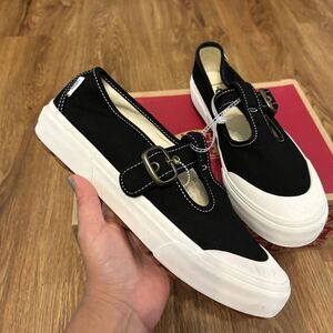 VANS Mary Jane black shoes sneakers women’s 7.5 new